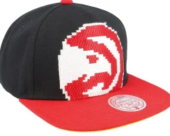 Atlanta Hawks 8 Bit Xl Black/Red Snapback - Mitchell & Ness