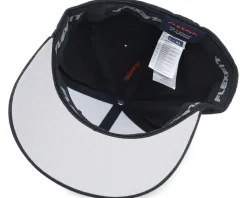 Bara Bada Bastu Engraved Patch Black Flexfit - Scenes