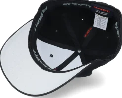 Bass Red Line Black Flexfit - Hunter