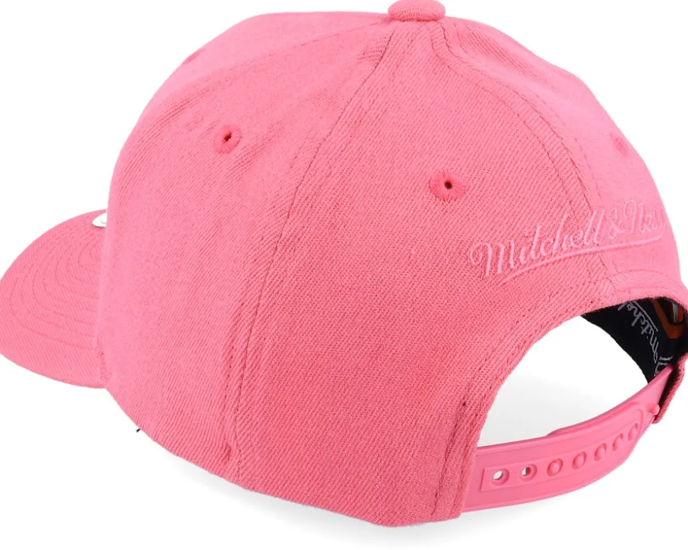Blank 110 Flexfit Pink Adjustable - Mitchell & Ness