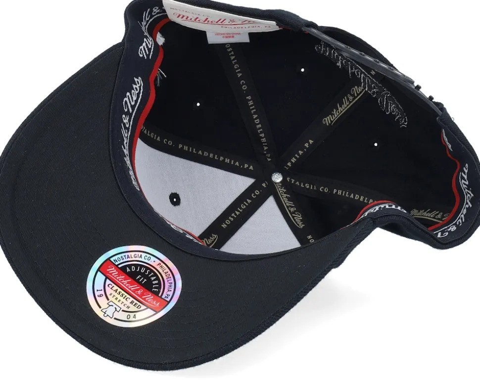 Blank With Side Logo 110 Black Adjustable - Bearded Man