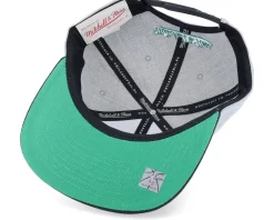 Boston Celtics Core Basic Grey Heather/Black Snapback - Mitchell & Ness
