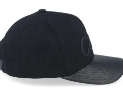 Boston Celtics Out Wool Pro Black Adjustable - Mitchell & Ness