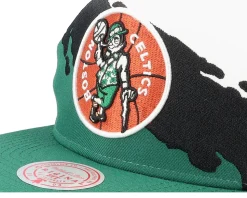 Boston Celtics Paintbrush White/Green Snapback - Mitchell & Ness