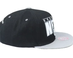Brooklyn Nets Billboard Classic Black/Grey Snapback - Mitchell & Ness