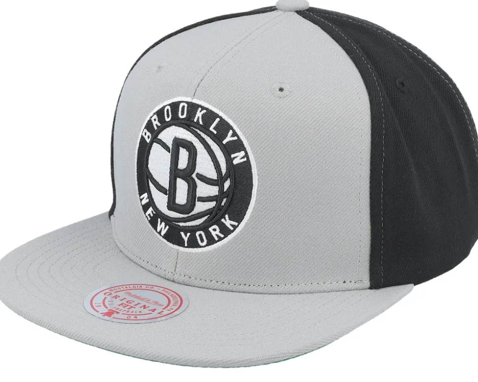 Brooklyn Nets Block Out Black Snapback - Mitchell & Ness
