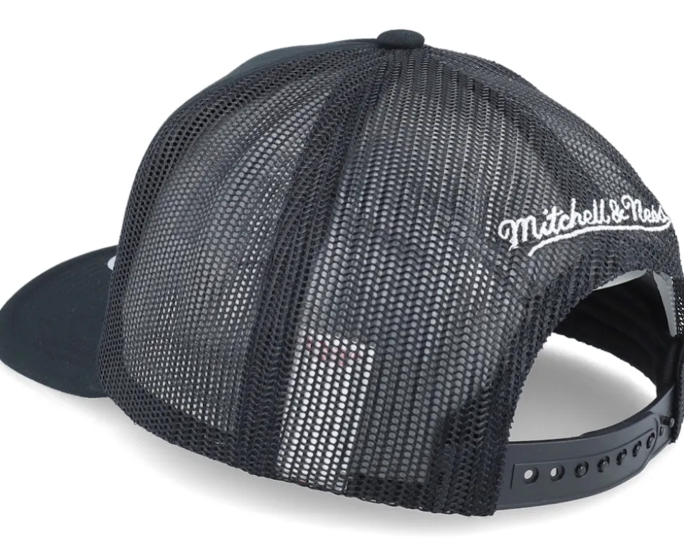 Brooklyn Nets Evergreen Black Trucker - Mitchell & Ness