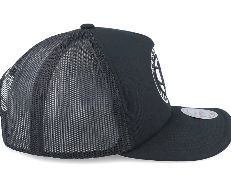 Brooklyn Nets Evergreen Black Trucker - Mitchell & Ness