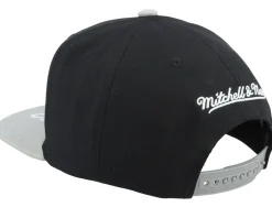 Brooklyn Nets Logo Bill Black/Grey Snapback - Mitchell & Ness