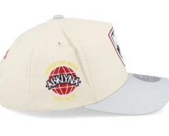 Brooklyn Nets Off White/Grey/Red Uv A-frame Adjustable - Mitchell & Ness