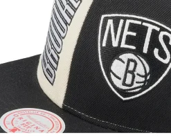 Brooklyn Nets Pop Panel Off White/Black Snapback - Mitchell & Ness