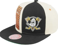 Brooklyn Nets Pop Panel Off White/Black Snapback - Mitchell & Ness