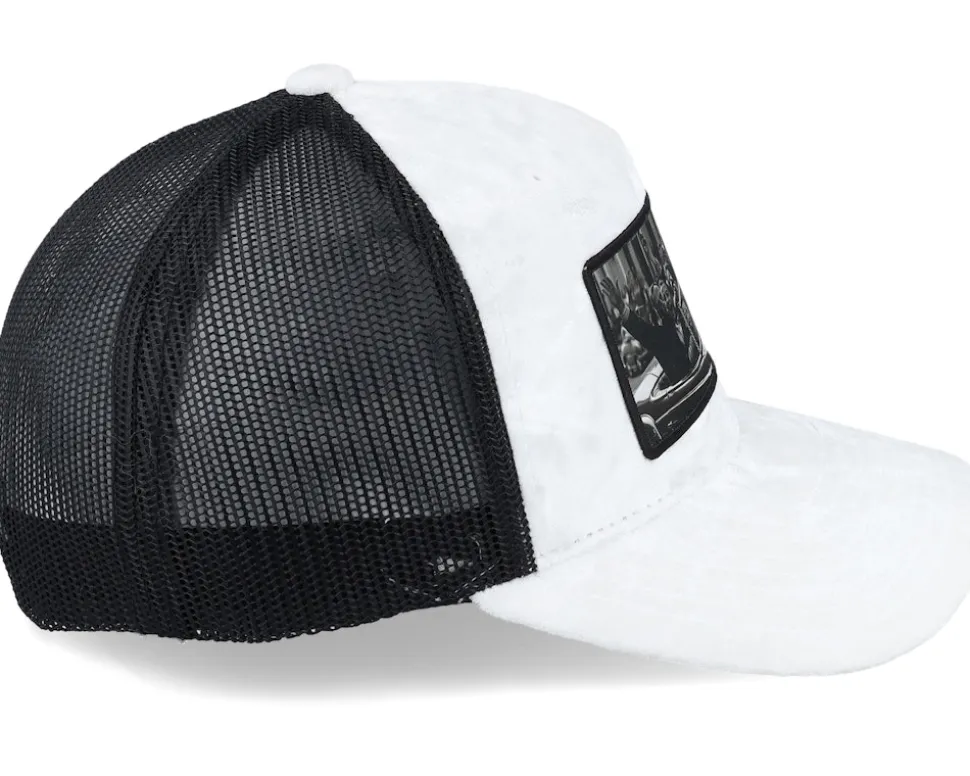 Cabriolet Party White/Black Velvet Trucker - Public Domain