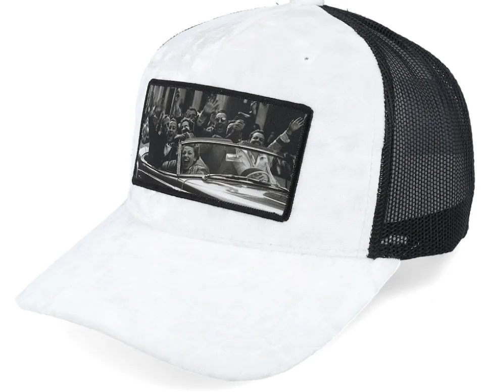 Cabriolet Party White/Black Velvet Trucker - Public Domain