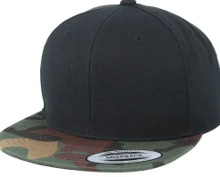 Camo Black Snapback - Yupoong
