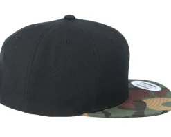 Camo Black Snapback - Yupoong