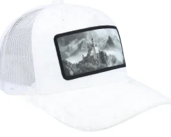 Castle On The Mountains Velvet White A-Frame Trucker - Calza Pennello