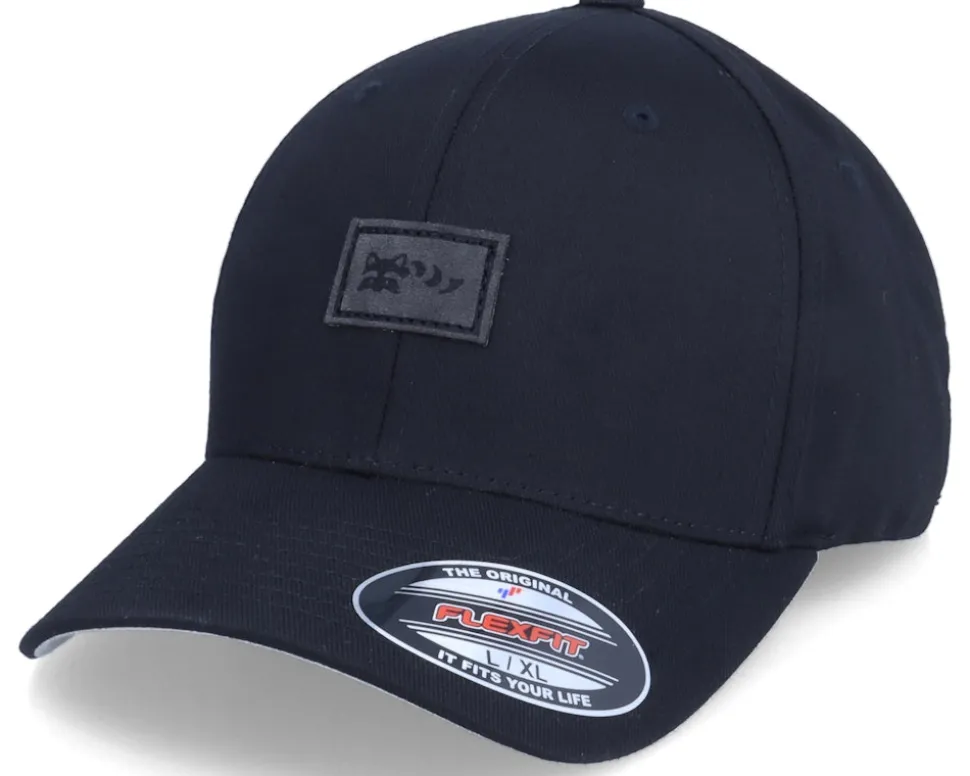 Charcoal Hatsie The Red Panda Patch Black Flexfit - Wild Spirit