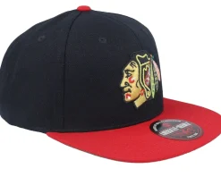 Chicago Blackhawks 400 Series Black/Red Snapback - American Needle