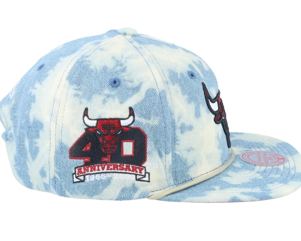 Chicago Bulls Acid Wash Blue Snapback - Mitchell & Ness