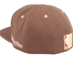Chicago Bulls Brown Sugar Bacon Fitted - Mitchell & Ness