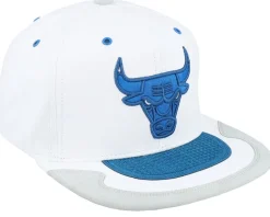 Chicago Bulls Day 4 White/Blue Snapback - Mitchell & Ness