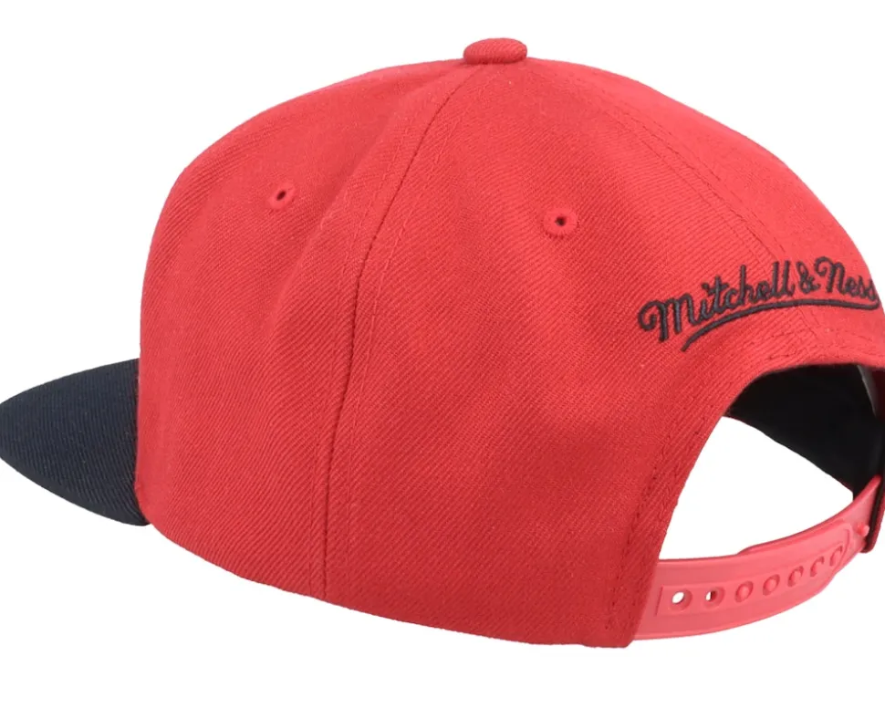 Chicago Bulls Team 2 Tone 2.0 Red/Black Snapback - Mitchell & Ness