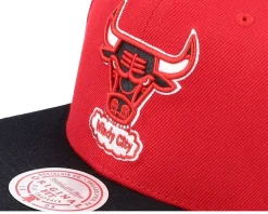 Chicago Bulls Team 2 Tone 2.0 Red/Black Snapback - Mitchell & Ness
