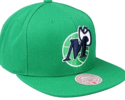 Dallas Mavericks Team Ground 2.0 Green Snapback - Mitchell & Ness