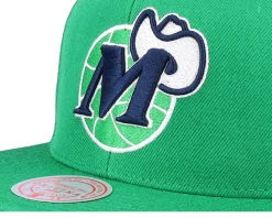 Dallas Mavericks Team Ground 2.0 Green Snapback - Mitchell & Ness