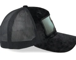 Disturbing Velvet Black/Black A-frame Trucker - Scenes