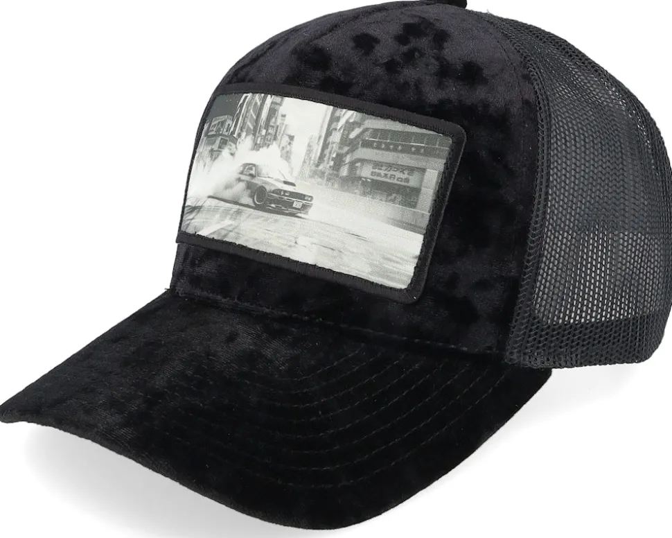 Drifting Car In The Street Velvet Black A-frame Trucker - Calza Pennello