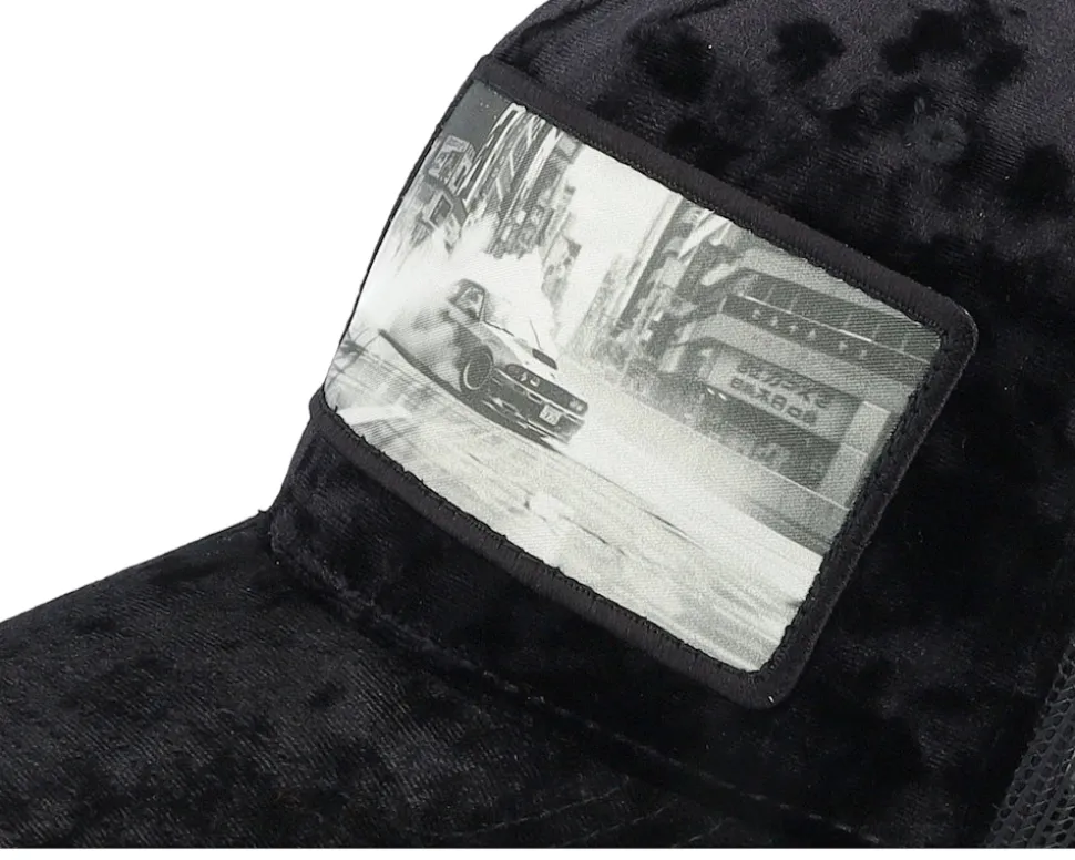 Drifting Car In The Street Velvet Black A-frame Trucker - Calza Pennello