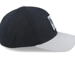 Eagle Silver Patch Black/Silver Flexfit - Iconic
