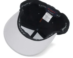 Eagle Silver Patch Black/Silver Flexfit - Iconic