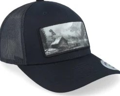 Fishing Hut Wide Patch Retro Black Trucker - Hunter