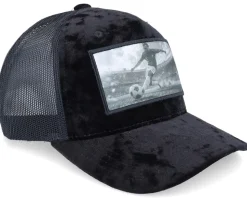 Football Soccer Player Patch Velvet Black Trucker - Iconic