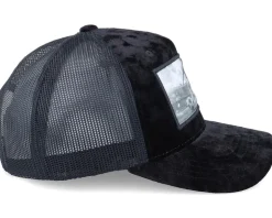 Football Soccer Player Patch Velvet Black Trucker - Iconic