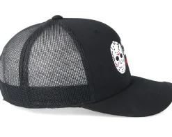 Friday Black Trucker - Scenes