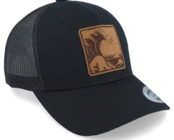 Great Wave Japan Patch Retro Black Trucker - Iconic