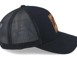 Great Wave Japan Patch Retro Black Trucker - Iconic