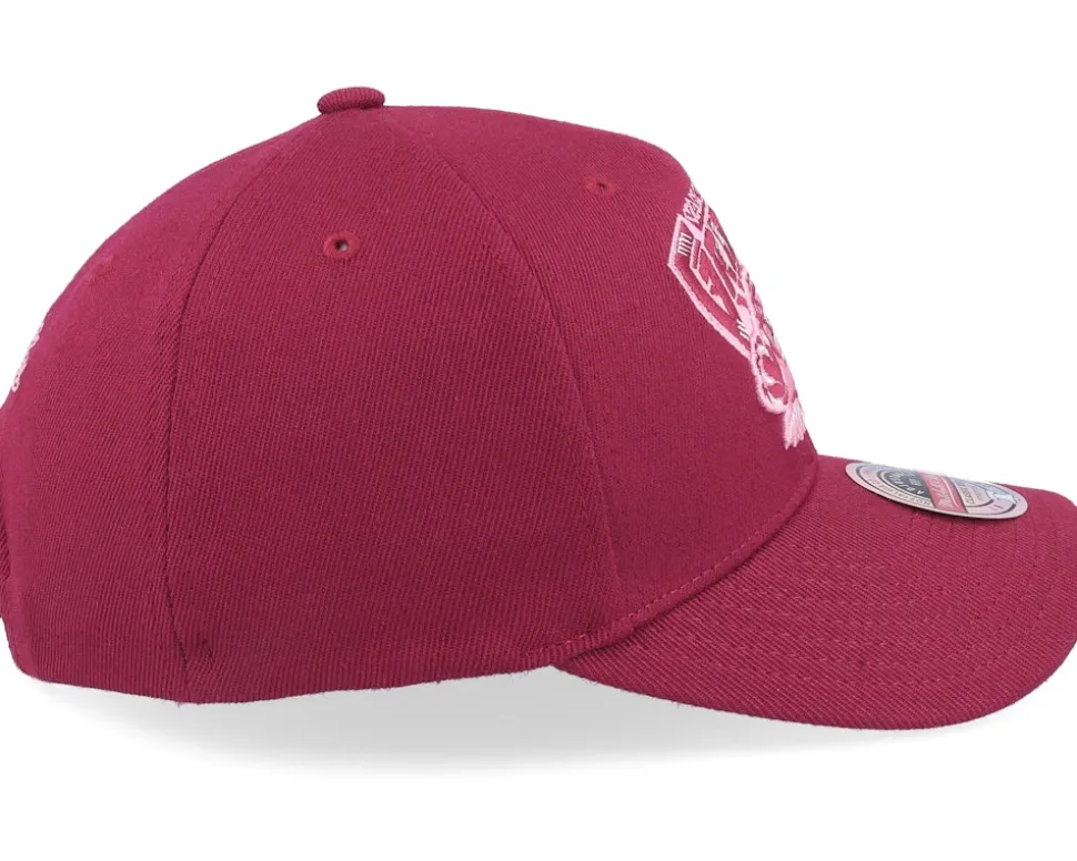 Hatstore Exclusive x Vancouver Grizzlies Blush Burgundy Adjustable - Mitchell & Ness