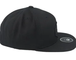 Hexagon Logo Black/Black Snapback - Bearded Man