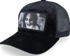 Horror Smile Velvet Black/Black A-frame Trucker - Scenes