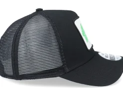 Italy Ripped Flag Patch Pizza Black Trucker - Iconic