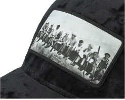 Kids Lunch Atop A Skyscraper Velvet Black Trucker - Calza Pennello