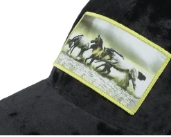Kids Wild Horses Velvet Black Trucker - Calza Pennello