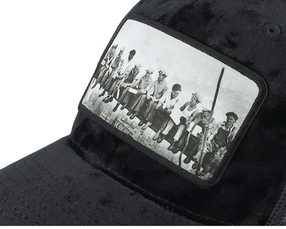 Kids Youth Lunch Atop A Skyscraper Velvet Black Trucker - Public Domain