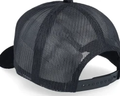 Killer Freddy Velvet Black/Black A-frame Trucker - Scenes