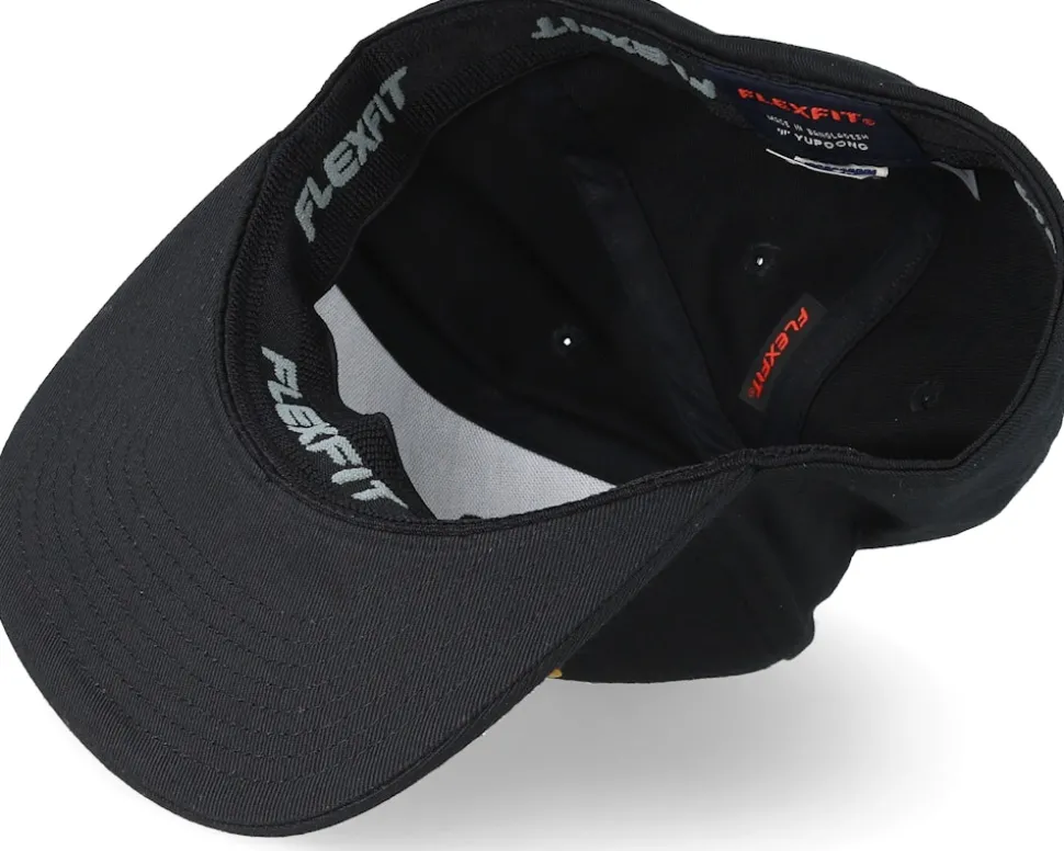 Logo Black/Gold Flexfit - Tattoo Collective